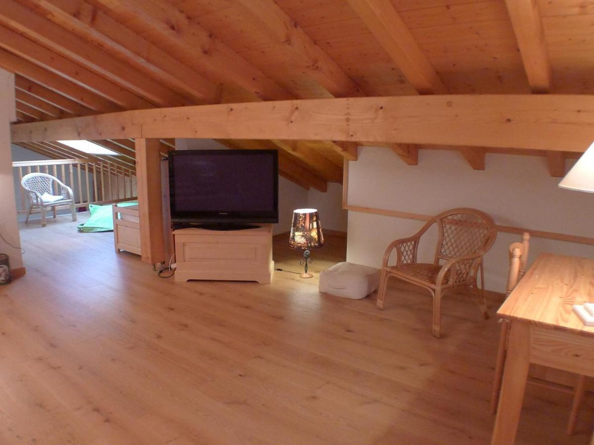 Duplex Confortable Avec Balcon Sud, Animaux Admis Et Parking - Fr-1-629-133 Samoens Exterior photo